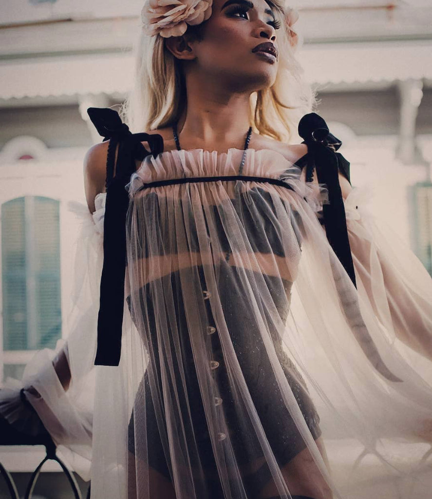 Ariana Amour Recommends Dottie's Delights in Glamour, Valentine's 2020